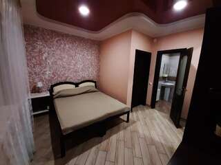 Мини-отель Mini-hotel Умань Двухместный с 1 кроватью или 2 отдельными кроватями и душем-4
